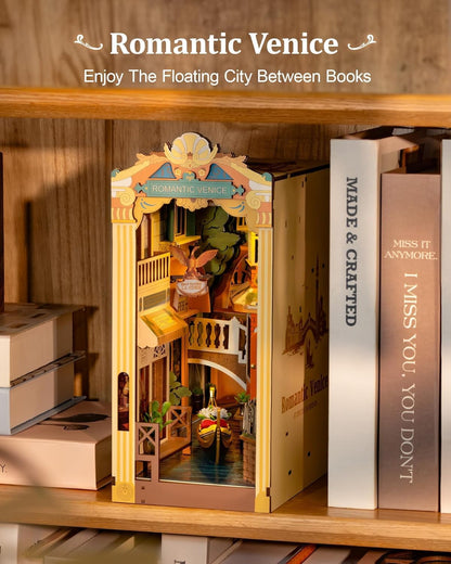 DIY Book Nook Puzzle Kit - Venice With Dust Cover