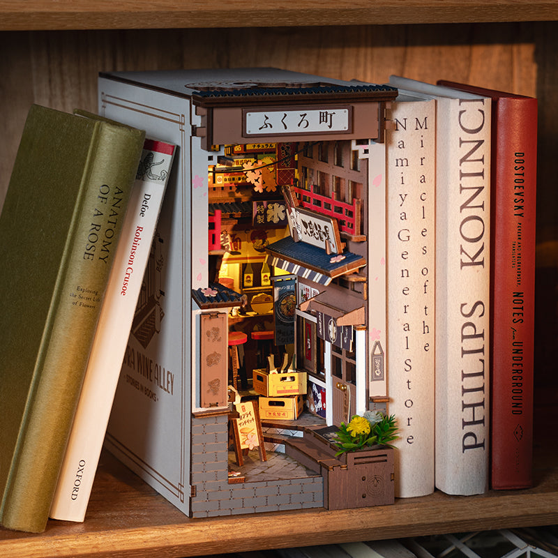 DIY Book Nook Kit - Sakura Wine Alley With LED Lights