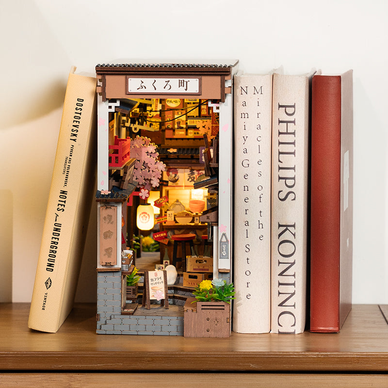 DIY Book Nook Kit - Sakura Wine Alley With LED Lights